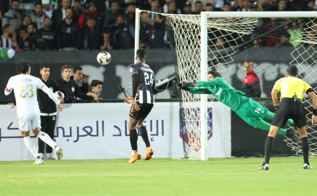 King Salman Cup for Arab Clubs.. A goalless draw between Tunisian CS Sfaxien and Qatar from Qatar in the first leg of the first round 7 King Salman Cup for Arab Clubs.. A goalless draw between Tunisian CS Sfaxien and Qatar from Qatar in the first leg of the first round