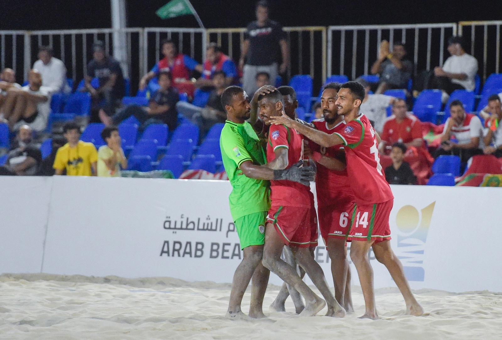 في منافسات كأس العرب لكرة القدم الشاطئية | منتخبا مصر وعمان يلتقيان في المباراة النهائية غداً السبت 9 في منافسات كأس العرب لكرة القدم الشاطئية | منتخبا مصر وعمان يلتقيان في المباراة النهائية غداً السبت