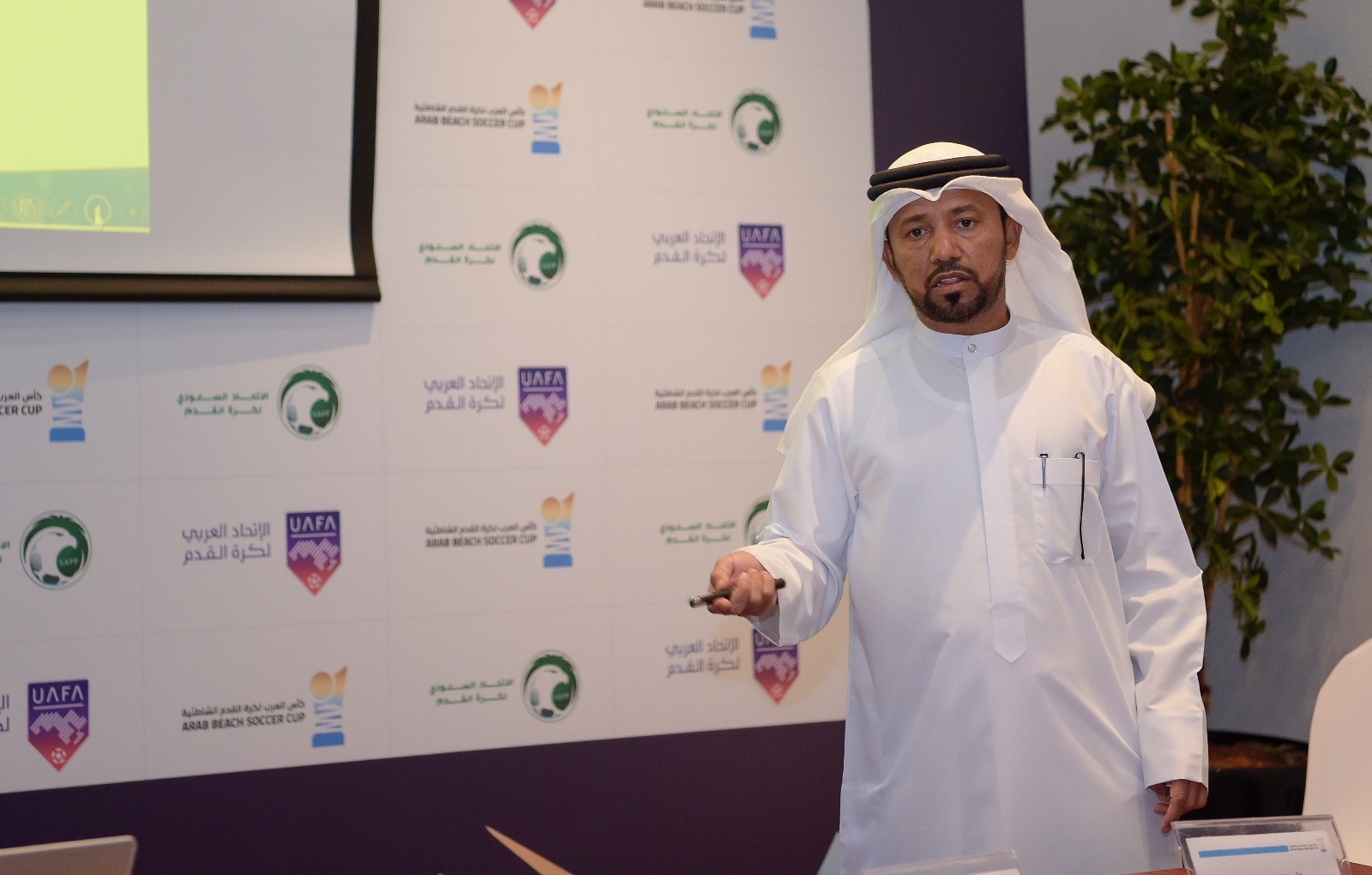 مدربو المنتخبات يُثمنون دور الاتحاد العربي.. والحضور الجماهيري مجاناً عبر "مكاني"..السعودية أمام موريتانيا في انطلاقة كأس العرب لكرة القدم الشاطئية... ولبنان مع المغرب في المباراة الثانية 37 مدربو المنتخبات يُثمنون دور الاتحاد العربي.. والحضور الجماهيري مجاناً عبر "مكاني"..السعودية أمام موريتانيا في انطلاقة كأس العرب لكرة القدم الشاطئية... ولبنان مع المغرب في المباراة الثانية