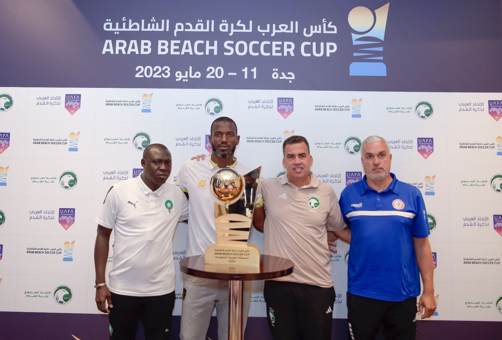 مدربو المنتخبات يُثمنون دور الاتحاد العربي.. والحضور الجماهيري مجاناً عبر "مكاني"..السعودية أمام موريتانيا في انطلاقة كأس العرب لكرة القدم الشاطئية... ولبنان مع المغرب في المباراة الثانية 24 مدربو المنتخبات يُثمنون دور الاتحاد العربي.. والحضور الجماهيري مجاناً عبر "مكاني"..السعودية أمام موريتانيا في انطلاقة كأس العرب لكرة القدم الشاطئية... ولبنان مع المغرب في المباراة الثانية