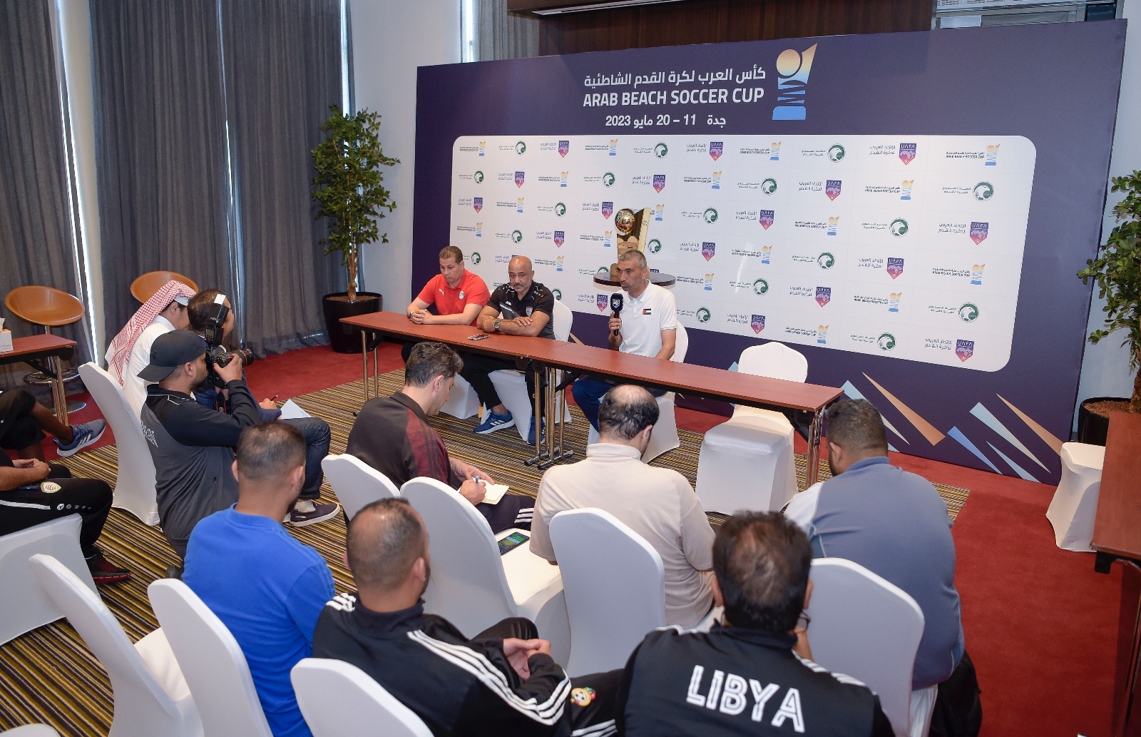 مدربو المنتخبات يُثمنون دور الاتحاد العربي.. والحضور الجماهيري مجاناً عبر "مكاني"..السعودية أمام موريتانيا في انطلاقة كأس العرب لكرة القدم الشاطئية... ولبنان مع المغرب في المباراة الثانية 43 مدربو المنتخبات يُثمنون دور الاتحاد العربي.. والحضور الجماهيري مجاناً عبر "مكاني"..السعودية أمام موريتانيا في انطلاقة كأس العرب لكرة القدم الشاطئية... ولبنان مع المغرب في المباراة الثانية