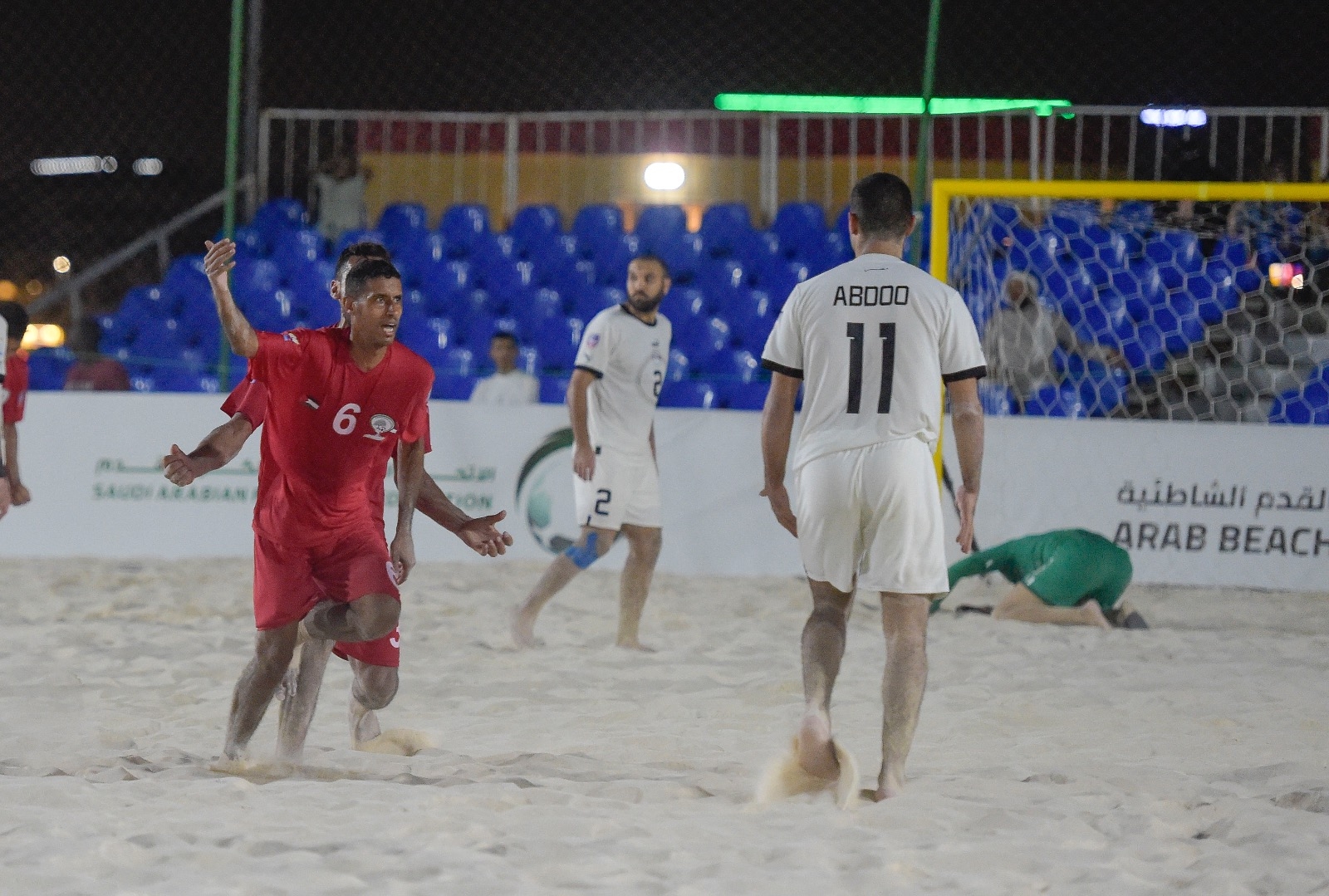 في منافسات كأس العرب لكرة القدم الشاطئية | منتخبا مصر وعمان يلتقيان في المباراة النهائية غداً السبت 21 في منافسات كأس العرب لكرة القدم الشاطئية | منتخبا مصر وعمان يلتقيان في المباراة النهائية غداً السبت