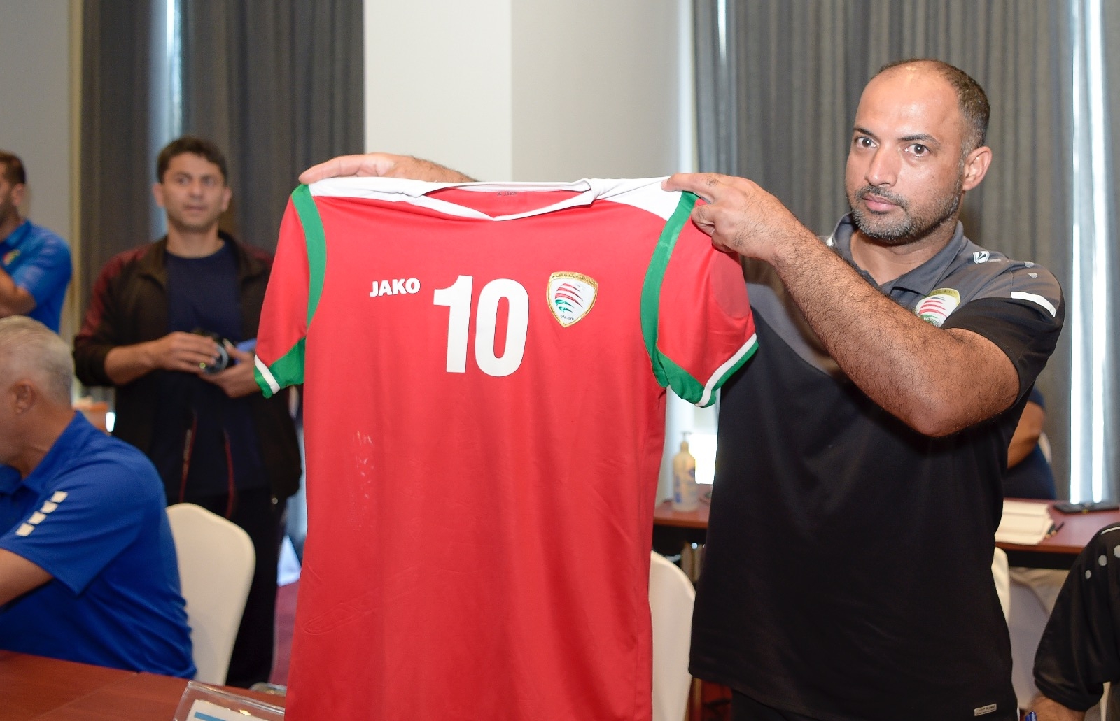 مدربو المنتخبات يُثمنون دور الاتحاد العربي.. والحضور الجماهيري مجاناً عبر "مكاني"..السعودية أمام موريتانيا في انطلاقة كأس العرب لكرة القدم الشاطئية... ولبنان مع المغرب في المباراة الثانية 14 مدربو المنتخبات يُثمنون دور الاتحاد العربي.. والحضور الجماهيري مجاناً عبر "مكاني"..السعودية أمام موريتانيا في انطلاقة كأس العرب لكرة القدم الشاطئية... ولبنان مع المغرب في المباراة الثانية