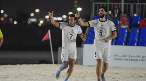 في منافسات كأس العرب لكرة القدم الشاطئية | منتخبا مصر وعمان يلتقيان في المباراة النهائية غداً السبت