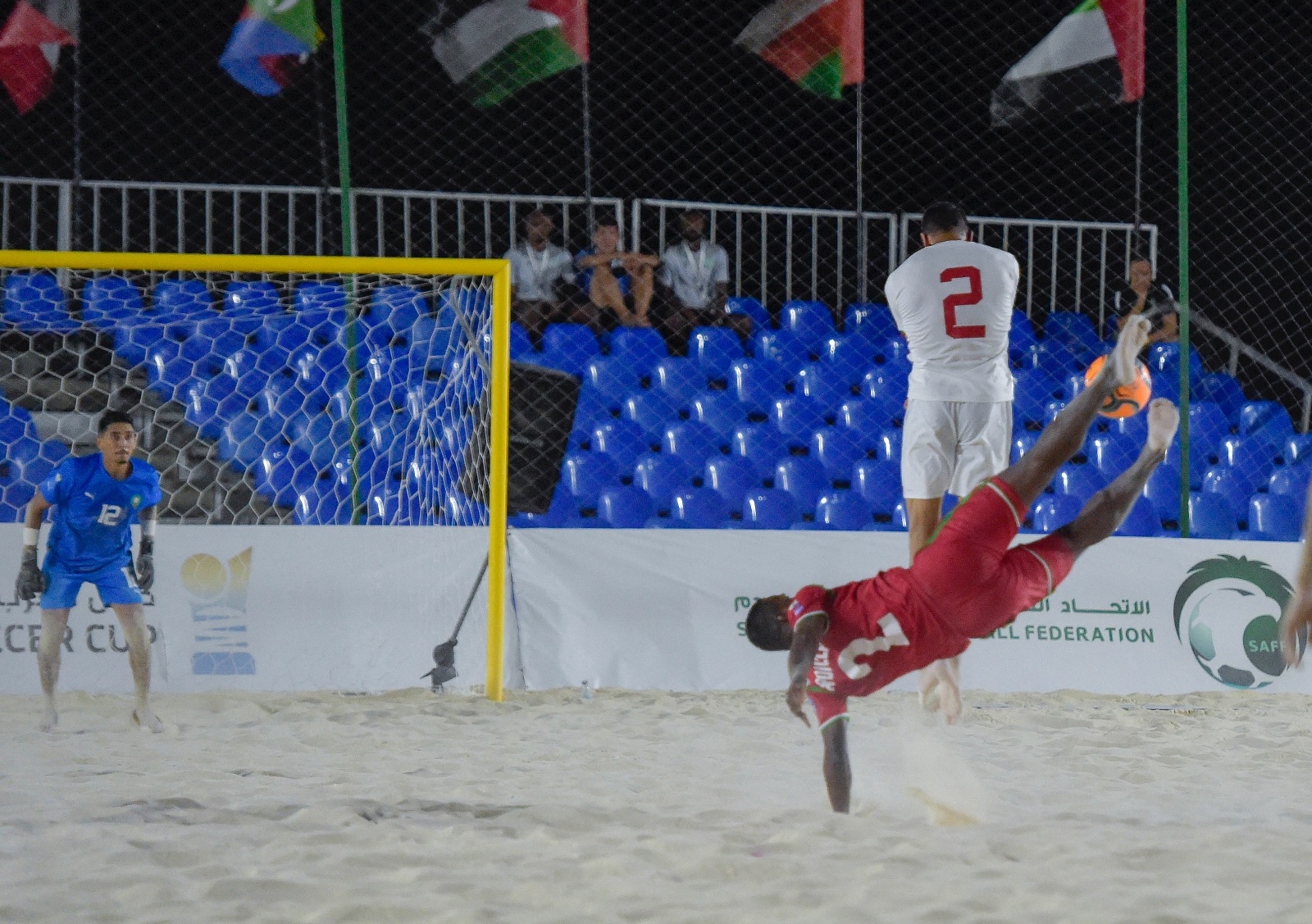 في منافسات كأس العرب لكرة القدم الشاطئية | منتخبا مصر وعمان يلتقيان في المباراة النهائية غداً السبت 12 في منافسات كأس العرب لكرة القدم الشاطئية | منتخبا مصر وعمان يلتقيان في المباراة النهائية غداً السبت