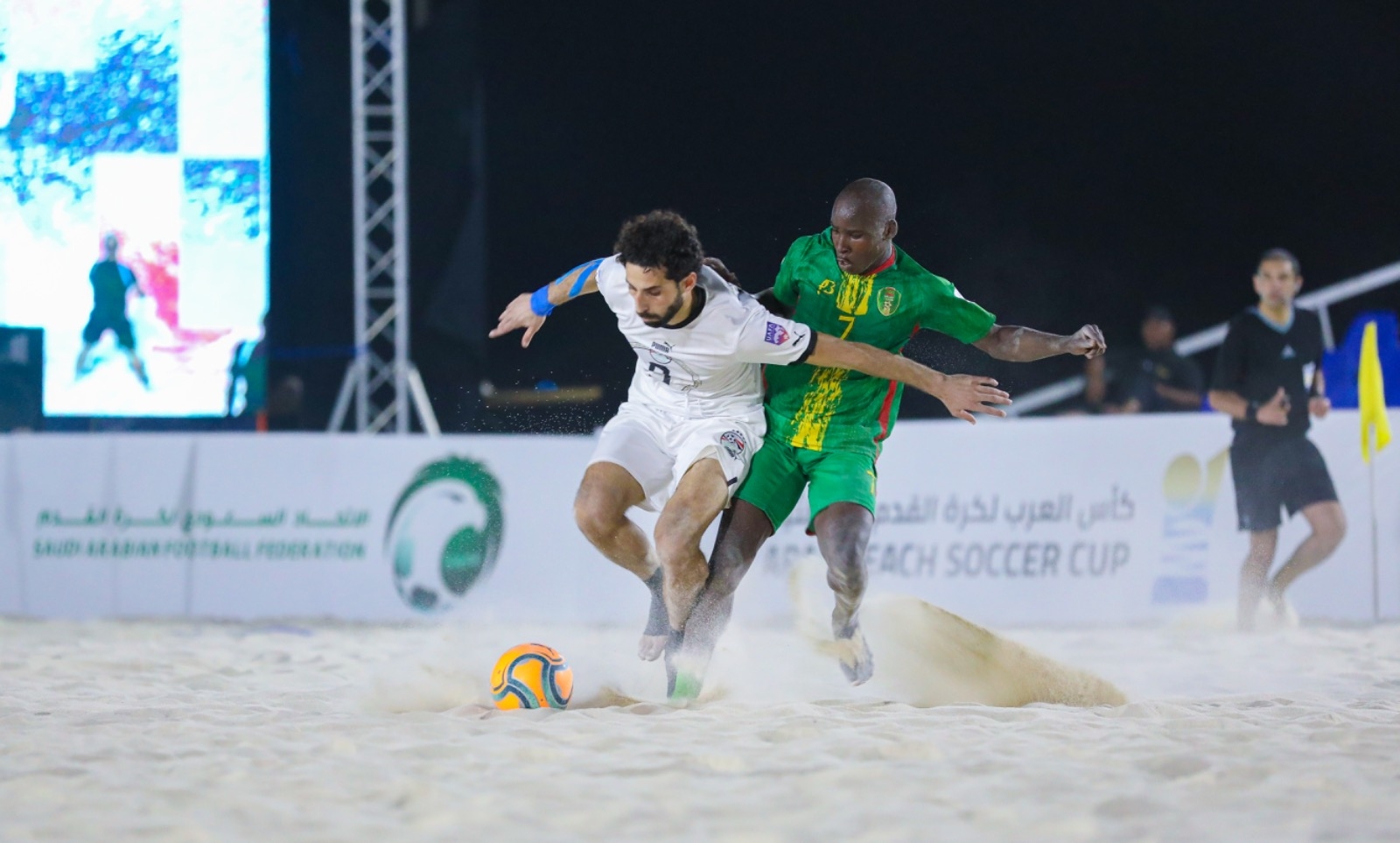 في منافسات كأس العرب لكرة القدم الشاطئية بجدة | فلسطين تواجه مصر وعمان أمام المغرب في مرحلة الدور نصف النهائي 14 في منافسات كأس العرب لكرة القدم الشاطئية بجدة | فلسطين تواجه مصر وعمان أمام المغرب في مرحلة الدور نصف النهائي
