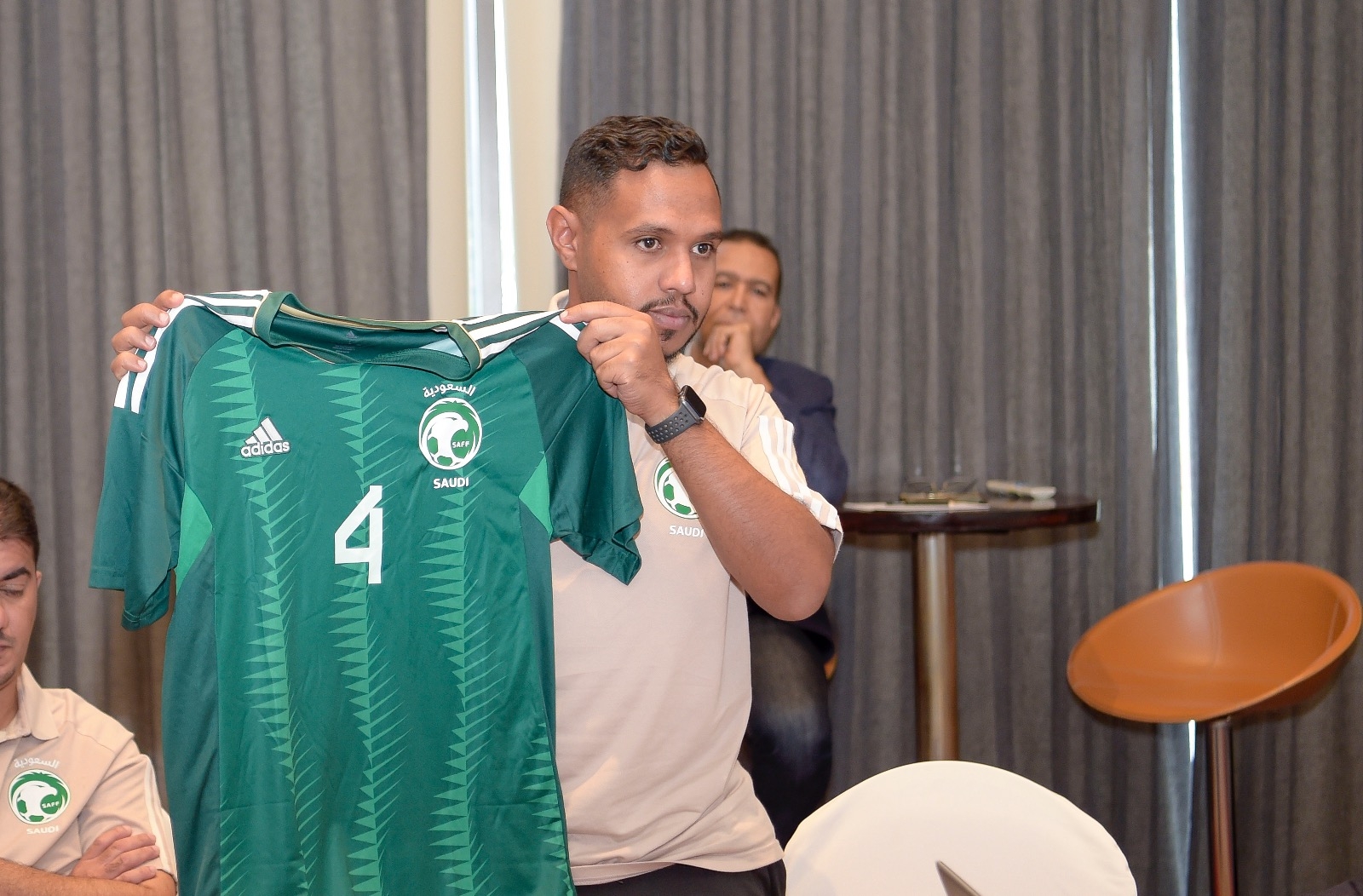 مدربو المنتخبات يُثمنون دور الاتحاد العربي.. والحضور الجماهيري مجاناً عبر "مكاني"..السعودية أمام موريتانيا في انطلاقة كأس العرب لكرة القدم الشاطئية... ولبنان مع المغرب في المباراة الثانية 13 مدربو المنتخبات يُثمنون دور الاتحاد العربي.. والحضور الجماهيري مجاناً عبر "مكاني"..السعودية أمام موريتانيا في انطلاقة كأس العرب لكرة القدم الشاطئية... ولبنان مع المغرب في المباراة الثانية