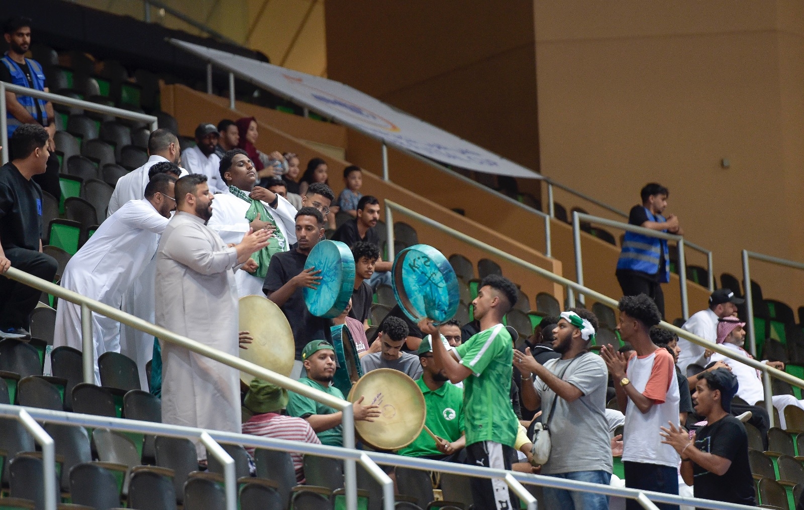 في انطلاقة منافسات كأس العرب لكرة قدم الصالات 2023 | تعادل السعودية مع الجزائر وفوز ليبيا أمام طاجيكستان في الجولة الأولى من دور المجموعات 7 في انطلاقة منافسات كأس العرب لكرة قدم الصالات 2023 | تعادل السعودية مع الجزائر وفوز ليبيا أمام طاجيكستان في الجولة الأولى من دور المجموعات