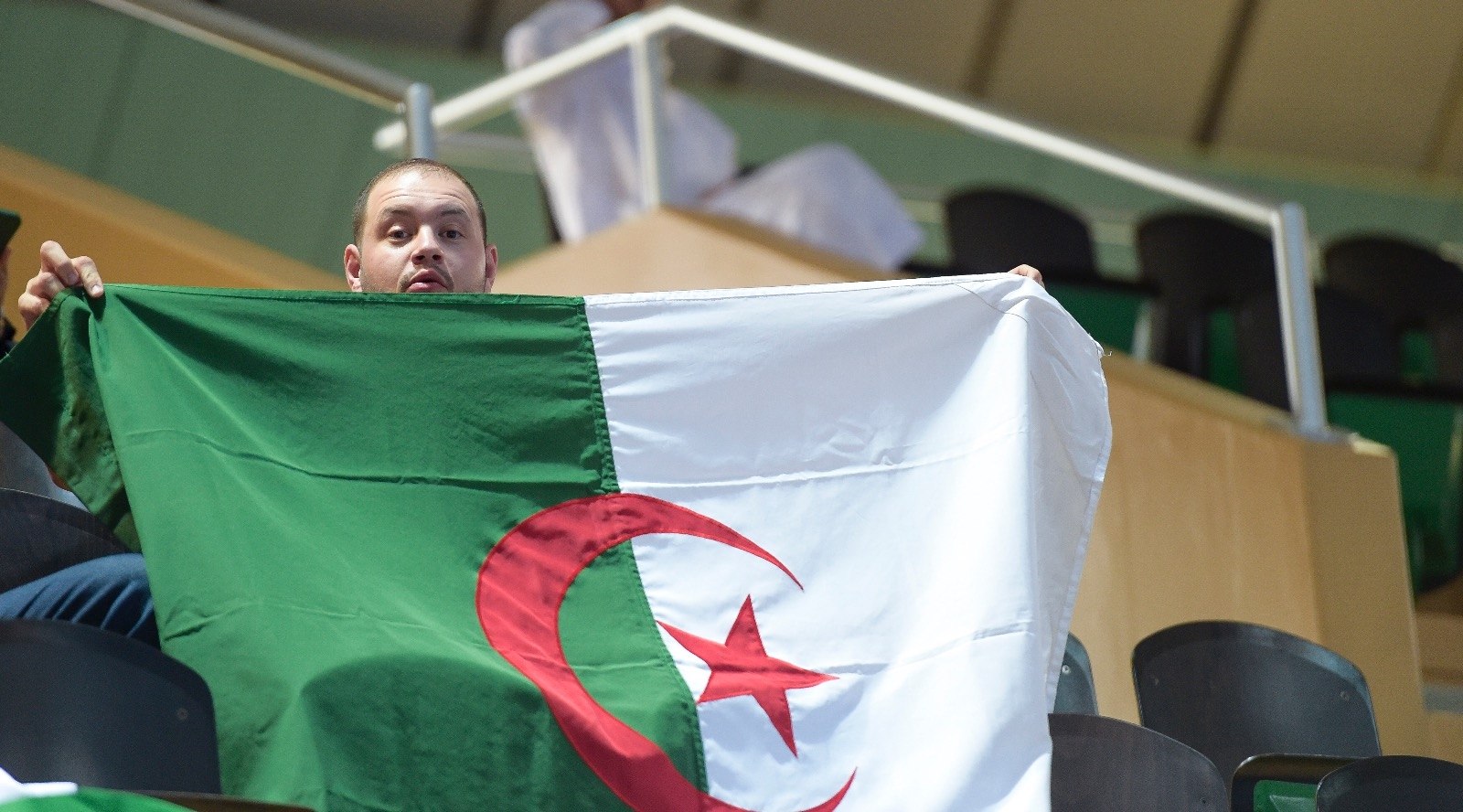 في انطلاقة منافسات كأس العرب لكرة قدم الصالات 2023 | تعادل السعودية مع الجزائر وفوز ليبيا أمام طاجيكستان في الجولة الأولى من دور المجموعات 23 في انطلاقة منافسات كأس العرب لكرة قدم الصالات 2023 | تعادل السعودية مع الجزائر وفوز ليبيا أمام طاجيكستان في الجولة الأولى من دور المجموعات