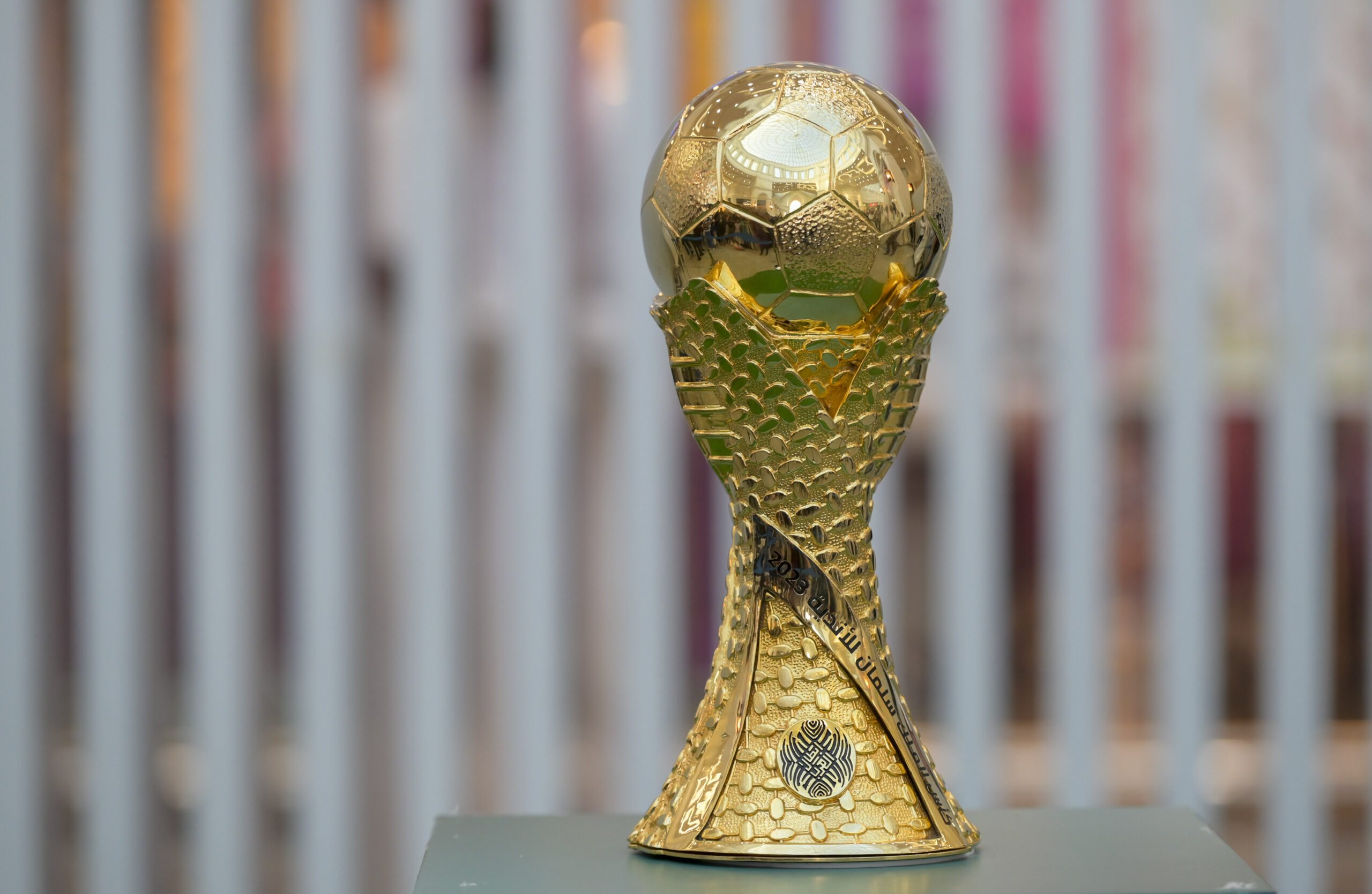 A new trophy for King Salman Cup for Arab Clubs.. UAFA reveals the precious  cup for the fans in Taif