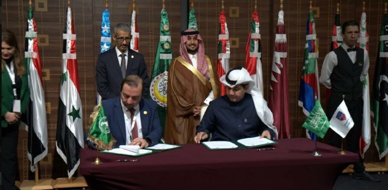 "الاتحاد العربي" يُبرم اتفاقية تعاون مشترك مع منظمة "الألكسو"