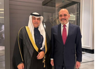 نيابةً عن سمو رئيس الاتحاد العربي لكرة القدم، الدكتور رجاءالله السلمي الأمين العام للاتحاد العربي، يحضر احتفال الاتحاد الأردني باليوبيل الماسي بمناسبة مرور 75 عام على تأسيسه.