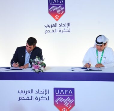 اتفاقية تعاون مشترك بين الاتحاد العربي واتحاد غرب آسيا..الشيخ حمد بن خليفة يشيد بمعرض الاتحاد العربي في الدوحة