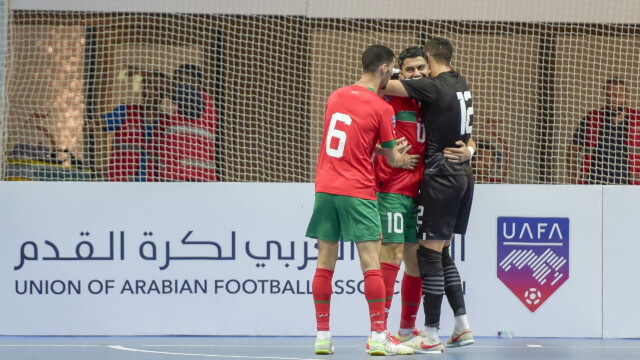 في ختام بطولة كأس العرب لكرة قدم الصالات 2023 .. سمو محافظ جدة يتوج منتخب المغرب بكأس العرب 108 في ختام بطولة كأس العرب لكرة قدم الصالات 2023 .. سمو محافظ جدة يتوج منتخب المغرب بكأس العرب
