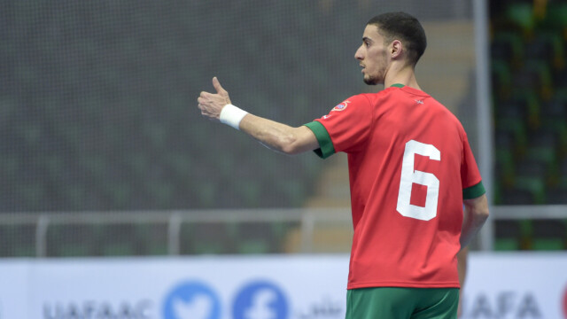 في ختام بطولة كأس العرب لكرة قدم الصالات 2023 .. سمو محافظ جدة يتوج منتخب المغرب بكأس العرب 87 في ختام بطولة كأس العرب لكرة قدم الصالات 2023 .. سمو محافظ جدة يتوج منتخب المغرب بكأس العرب