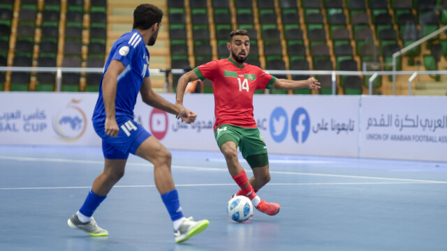 في ختام بطولة كأس العرب لكرة قدم الصالات 2023 .. سمو محافظ جدة يتوج منتخب المغرب بكأس العرب 85 في ختام بطولة كأس العرب لكرة قدم الصالات 2023 .. سمو محافظ جدة يتوج منتخب المغرب بكأس العرب