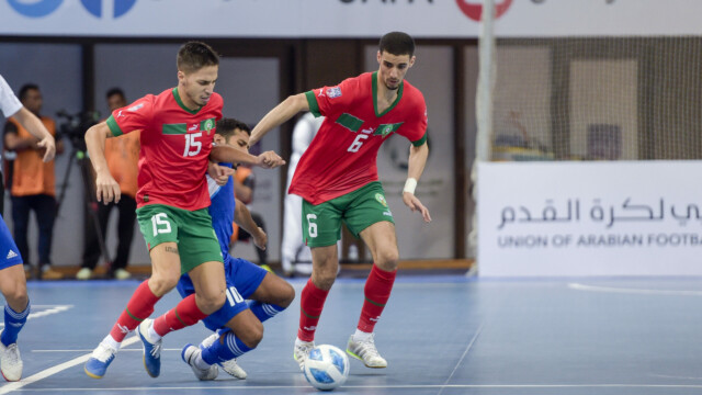 في ختام بطولة كأس العرب لكرة قدم الصالات 2023 .. سمو محافظ جدة يتوج منتخب المغرب بكأس العرب 73 في ختام بطولة كأس العرب لكرة قدم الصالات 2023 .. سمو محافظ جدة يتوج منتخب المغرب بكأس العرب