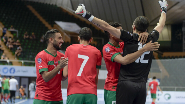في ختام بطولة كأس العرب لكرة قدم الصالات 2023 .. سمو محافظ جدة يتوج منتخب المغرب بكأس العرب 79 في ختام بطولة كأس العرب لكرة قدم الصالات 2023 .. سمو محافظ جدة يتوج منتخب المغرب بكأس العرب