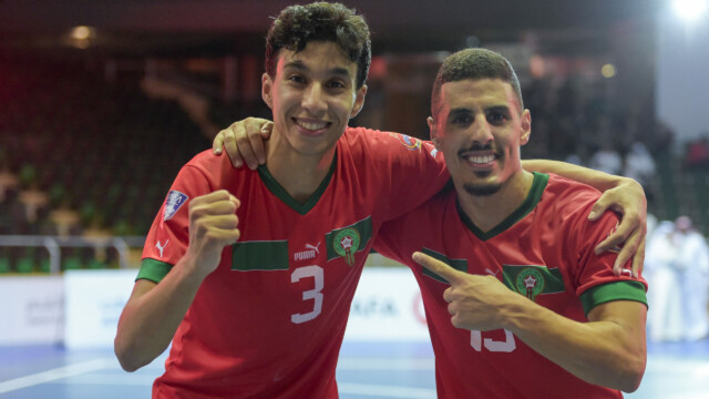 في ختام بطولة كأس العرب لكرة قدم الصالات 2023 .. سمو محافظ جدة يتوج منتخب المغرب بكأس العرب 68 في ختام بطولة كأس العرب لكرة قدم الصالات 2023 .. سمو محافظ جدة يتوج منتخب المغرب بكأس العرب