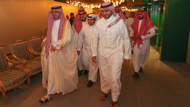 في ختام بطولة كأس العرب لكرة قدم الصالات 2023 .. سمو محافظ جدة يتوج منتخب المغرب بكأس العرب 16 في ختام بطولة كأس العرب لكرة قدم الصالات 2023 .. سمو محافظ جدة يتوج منتخب المغرب بكأس العرب