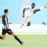 في منافسات كأس الملك سلمان للأندية .. الهلال السوداني يفوز على الصفاقسي التونسي في ذهاب الدور الثاني المؤهل لـ "المجموعات" 8 في منافسات كأس الملك سلمان للأندية .. الهلال السوداني يفوز على الصفاقسي التونسي في ذهاب الدور الثاني المؤهل لـ "المجموعات"