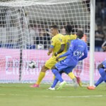 فاز على الهلال السعودي في نهائي كأس الملك سلمان للأندية 2023..سمو نائب أمير منطقة مكة المكرمة تَوج النصر السعودي باللقب العربي 132 فاز على الهلال السعودي في نهائي كأس الملك سلمان للأندية 2023..سمو نائب أمير منطقة مكة المكرمة تَوج النصر السعودي باللقب العربي