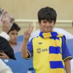 فاز على الهلال السعودي في نهائي كأس الملك سلمان للأندية 2023..سمو نائب أمير منطقة مكة المكرمة تَوج النصر السعودي باللقب العربي 61 فاز على الهلال السعودي في نهائي كأس الملك سلمان للأندية 2023..سمو نائب أمير منطقة مكة المكرمة تَوج النصر السعودي باللقب العربي