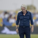 فاز على الهلال السعودي في نهائي كأس الملك سلمان للأندية 2023..سمو نائب أمير منطقة مكة المكرمة تَوج النصر السعودي باللقب العربي 84 فاز على الهلال السعودي في نهائي كأس الملك سلمان للأندية 2023..سمو نائب أمير منطقة مكة المكرمة تَوج النصر السعودي باللقب العربي