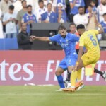 فاز على الهلال السعودي في نهائي كأس الملك سلمان للأندية 2023..سمو نائب أمير منطقة مكة المكرمة تَوج النصر السعودي باللقب العربي 87 فاز على الهلال السعودي في نهائي كأس الملك سلمان للأندية 2023..سمو نائب أمير منطقة مكة المكرمة تَوج النصر السعودي باللقب العربي
