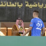فاز على الهلال السعودي في نهائي كأس الملك سلمان للأندية 2023..سمو نائب أمير منطقة مكة المكرمة تَوج النصر السعودي باللقب العربي 101 فاز على الهلال السعودي في نهائي كأس الملك سلمان للأندية 2023..سمو نائب أمير منطقة مكة المكرمة تَوج النصر السعودي باللقب العربي